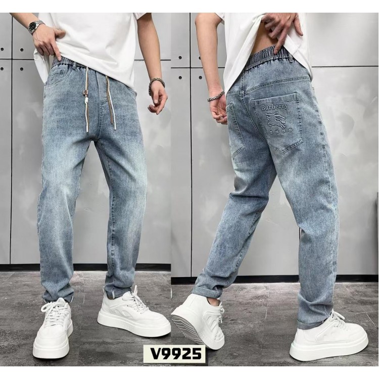 Trendy jeans
